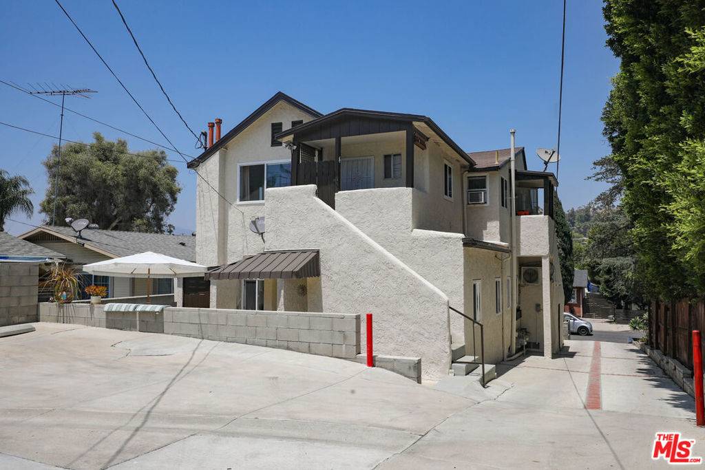 Los Angeles, CA 90042,4932 Lincoln AVE #1