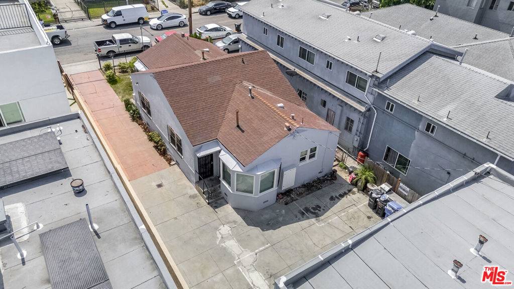 Los Angeles, CA 90016,2531 Hauser BLVD