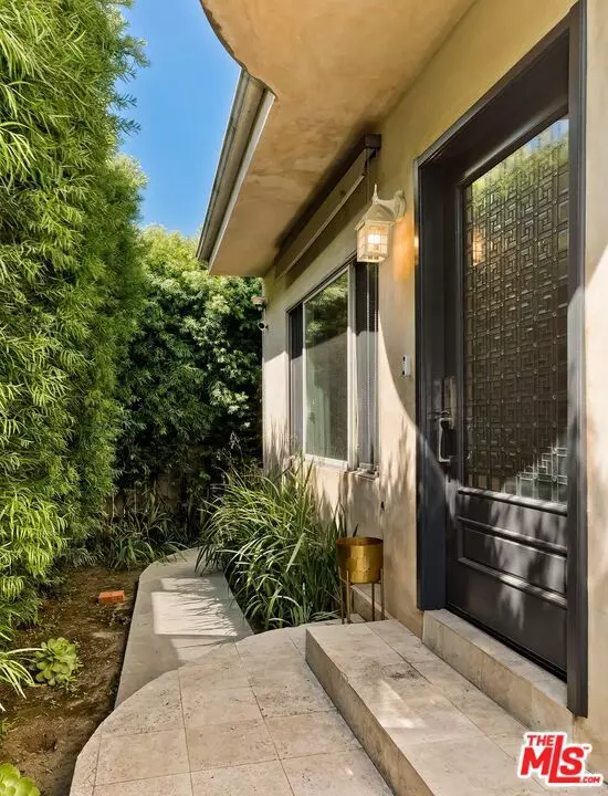Culver City, CA 90232,3804 Lenawee AVE