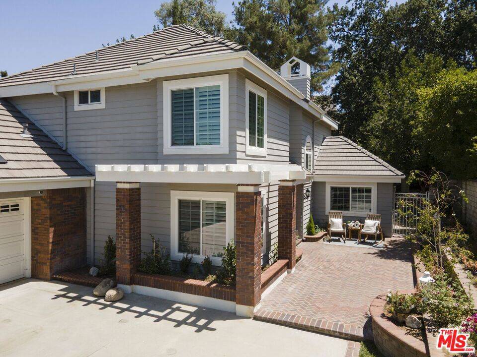 Valencia, CA 91355,26430 Emerald Dove DR