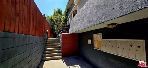 Los Angeles, CA 90046,1433 N Martel AVE