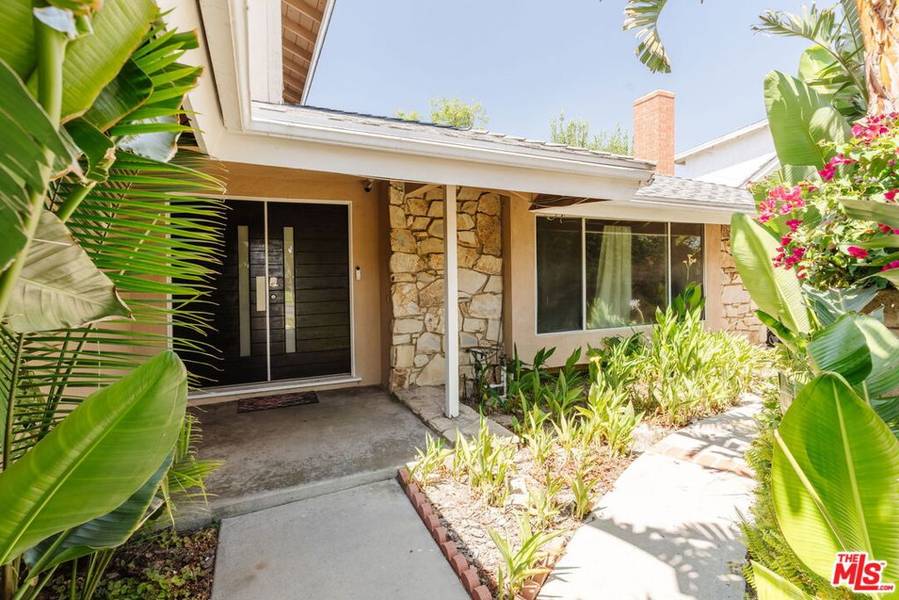 19121 Kenya ST, Porter Ranch, CA 91326