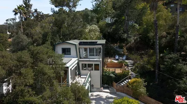 Topanga, CA 90290,1212 Fernwood Pacific DR