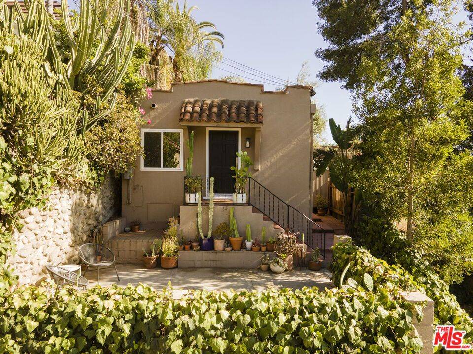 5616 Tehama ST, Los Angeles, CA 90042