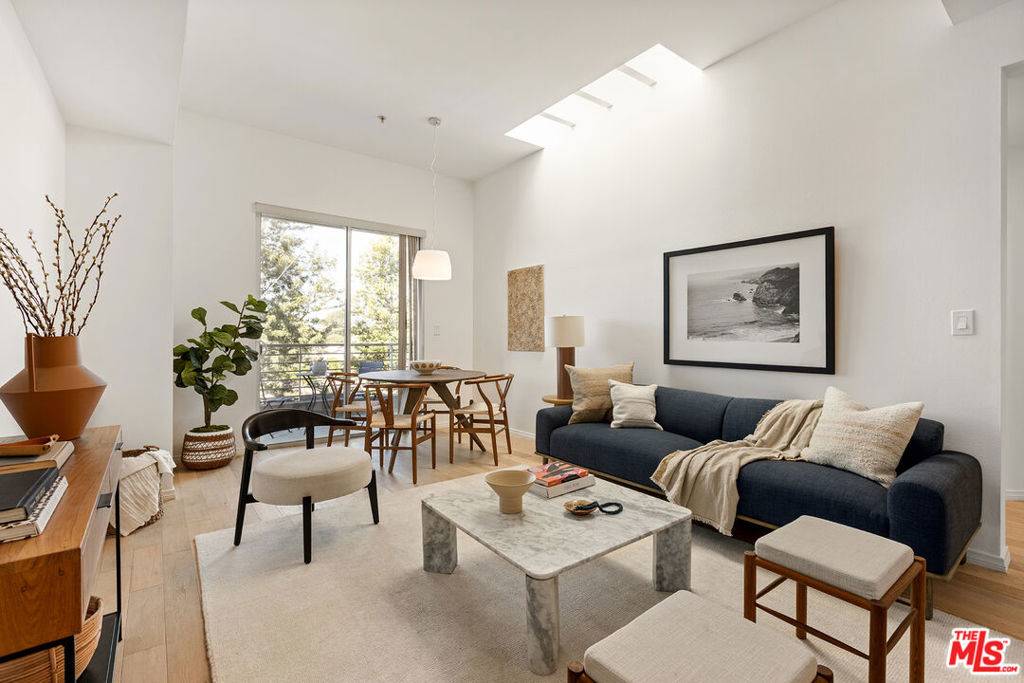 4180 Fair AVE #206, Studio City, CA 91602