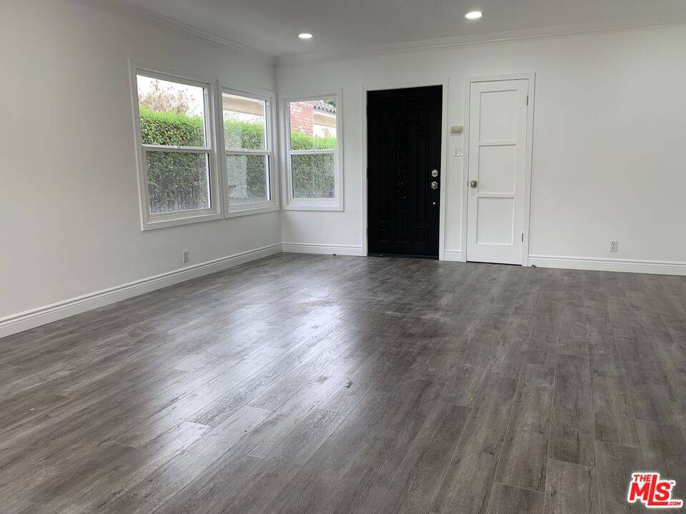 Los Angeles, CA 90035,926 S Holt AVE #928