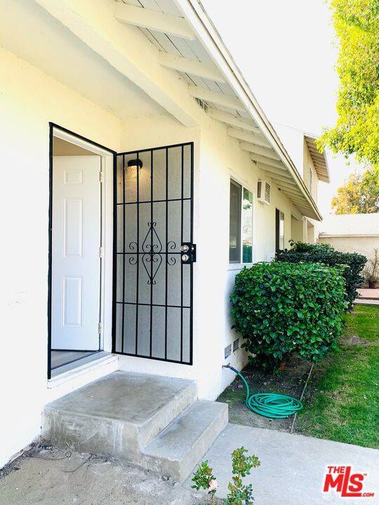 Van Nuys, CA 91401,6319 Fulton AVE