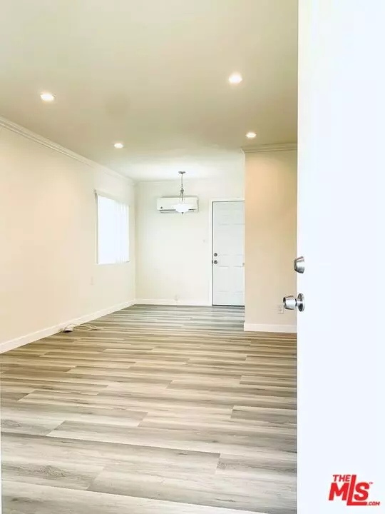 Van Nuys, CA 91401,6319 Fulton AVE