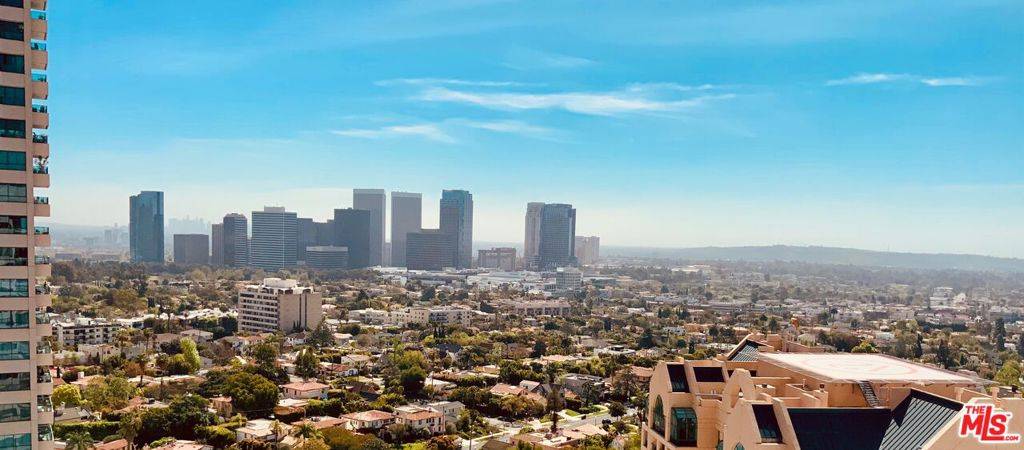 Los Angeles, CA 90024,10501 Wilshire BLVD #PH 7
