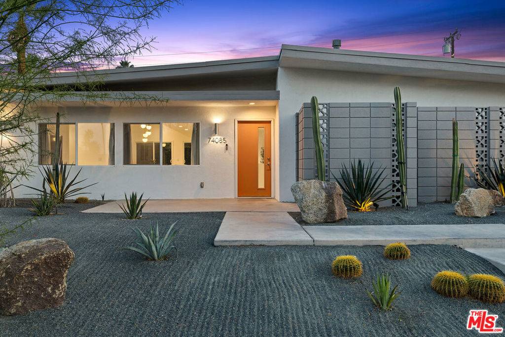 Palm Desert, CA 92260,74085 Setting Sun TRL