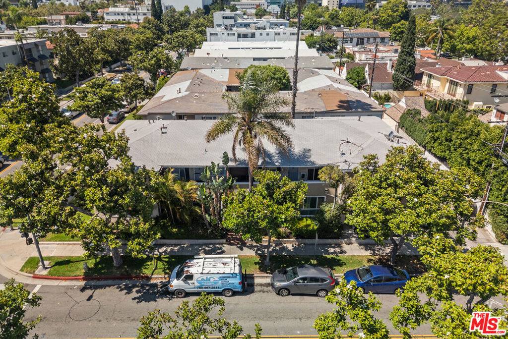 272 S Doheny DR, Beverly Hills, CA 90211