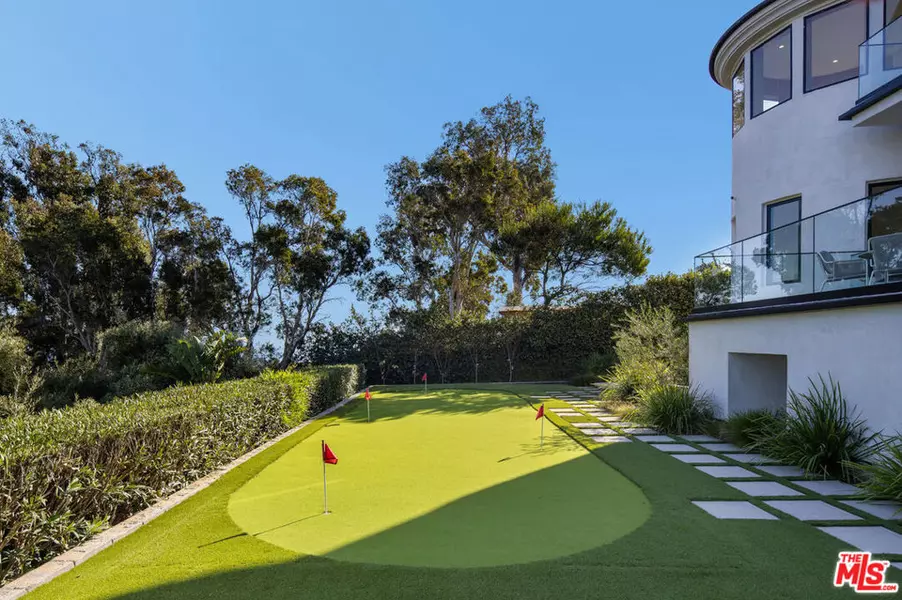 7052 Dume DR, Malibu, CA 90265