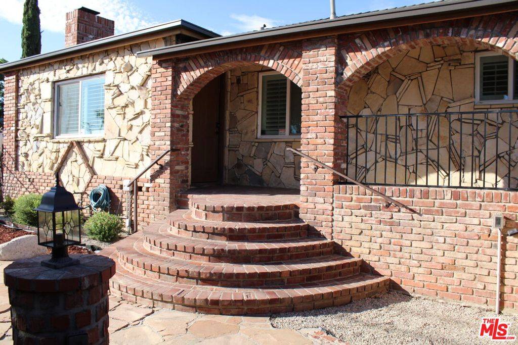 12318 San Fernando RD, Sylmar, CA 91342