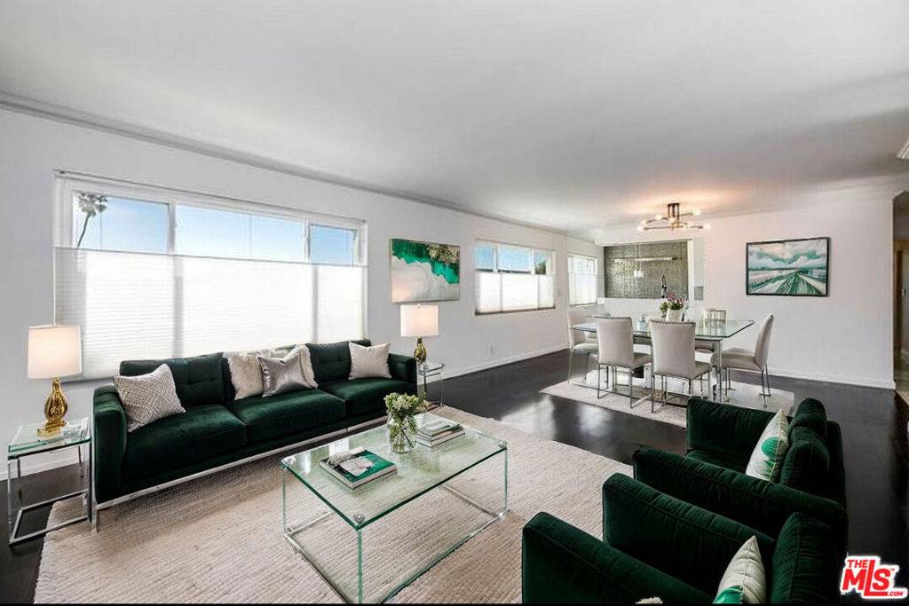 1233 N Flores ST #202, West Hollywood, CA 90069