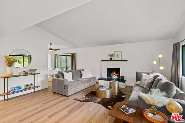 Topanga, CA 90290,1380 Old Topanga Canyon RD