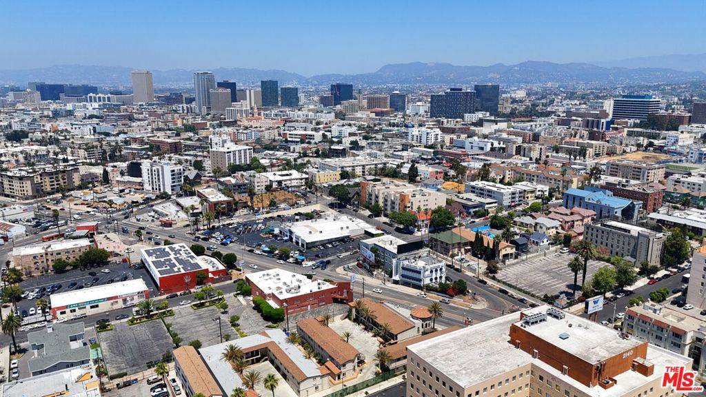 Los Angeles, CA 90006,1000 S Grand View ST