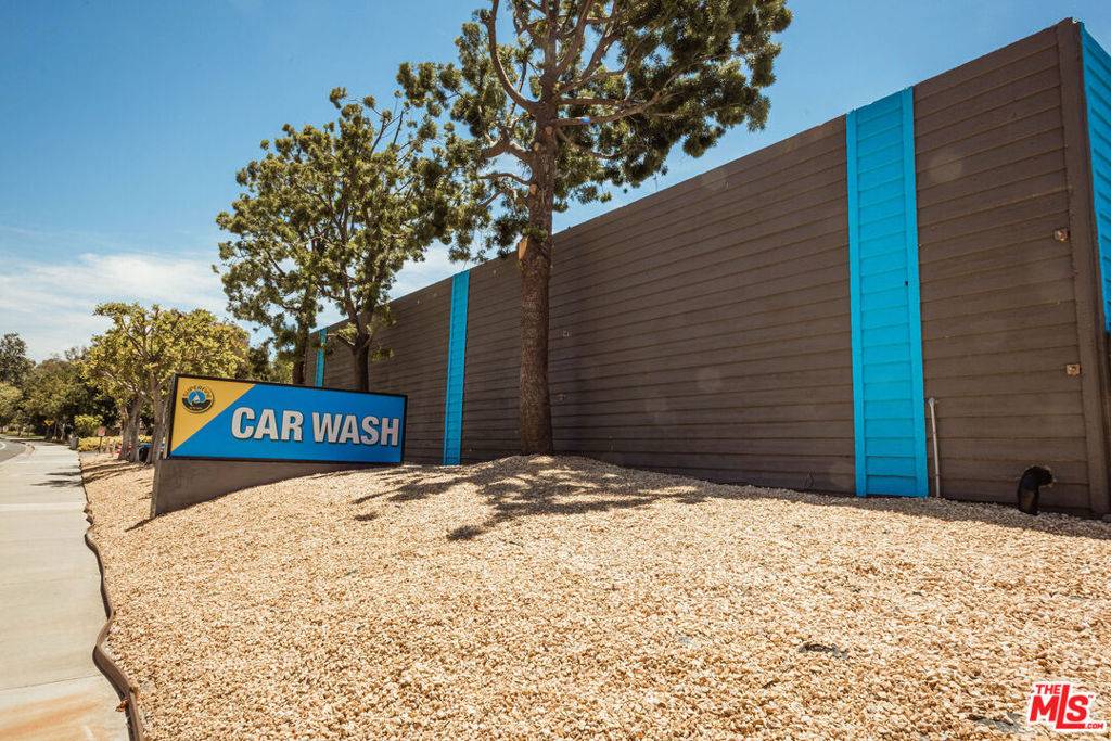 Mission Viejo, CA 92691,23156 Los Alisos BLVD
