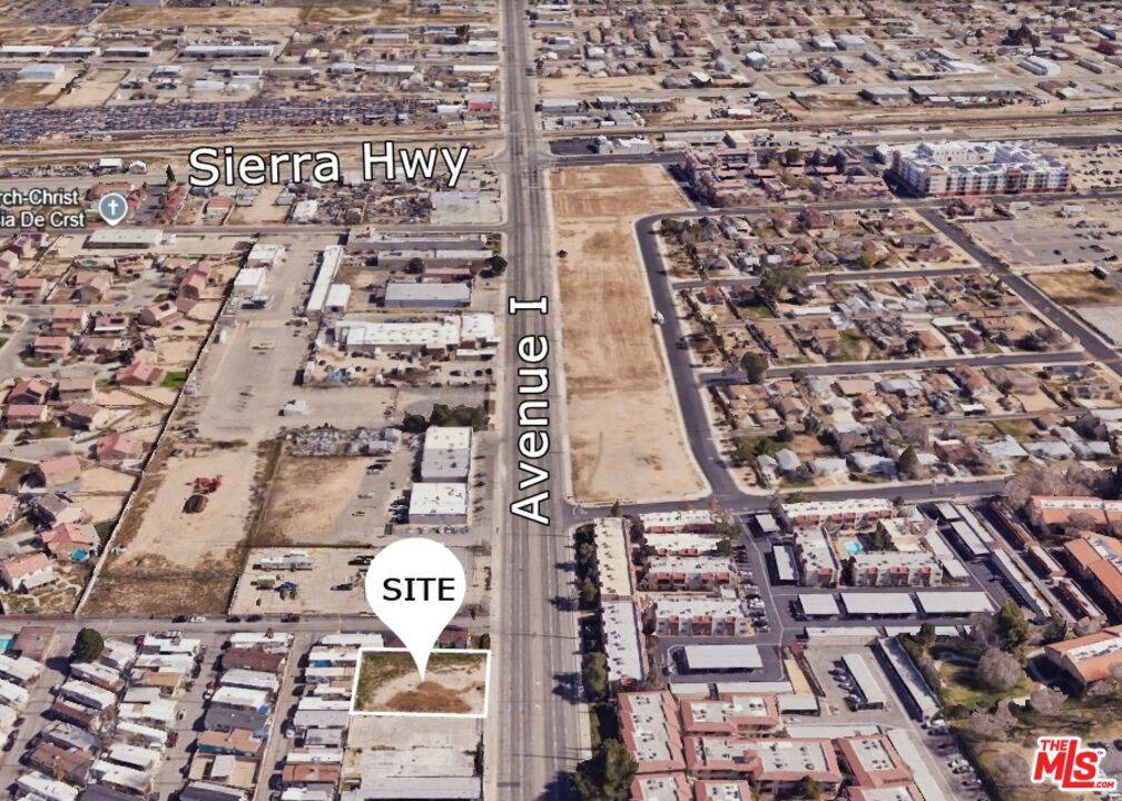 Lancaster, CA 93534,733 W Avenue I