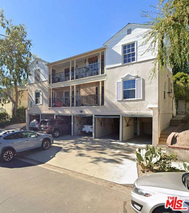 611 Midvale AVE #611, Los Angeles, CA 90024
