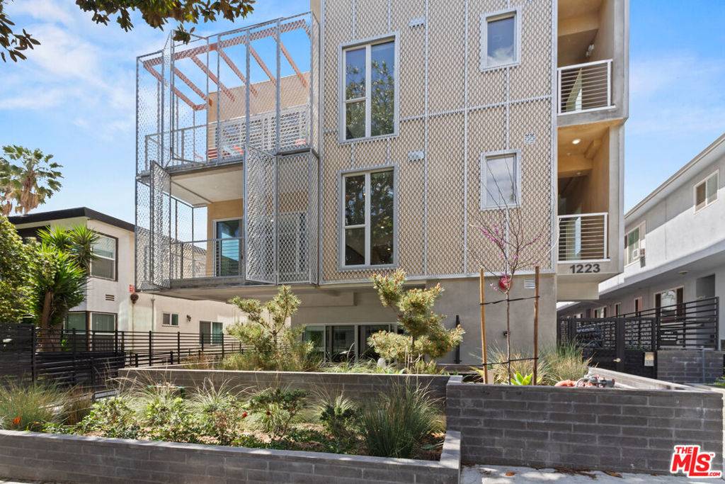 1223 N Hayworth AVE #3, West Hollywood, CA 90046