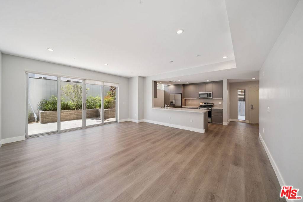 1223 N Hayworth AVE #4, West Hollywood, CA 90046