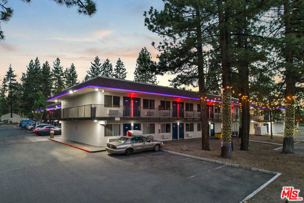 Big Bear, CA 92315,42899 Big Bear BLVD