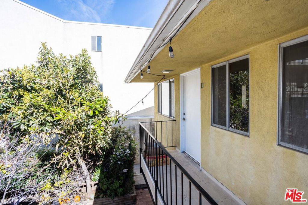Santa Monica, CA 90404,1427 Euclid ST #6