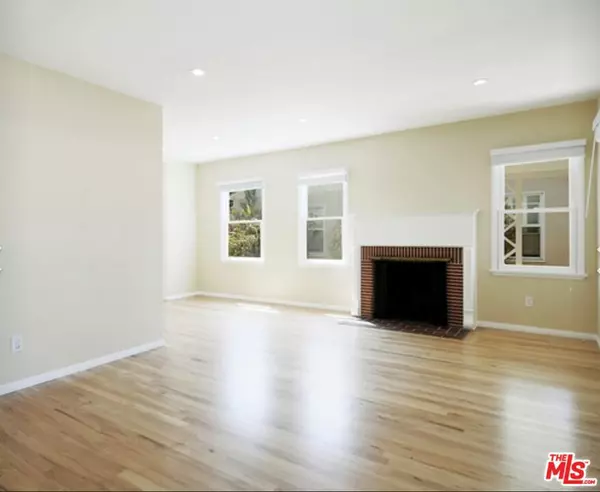 Los Angeles, CA 90066,4156 Chase AVE