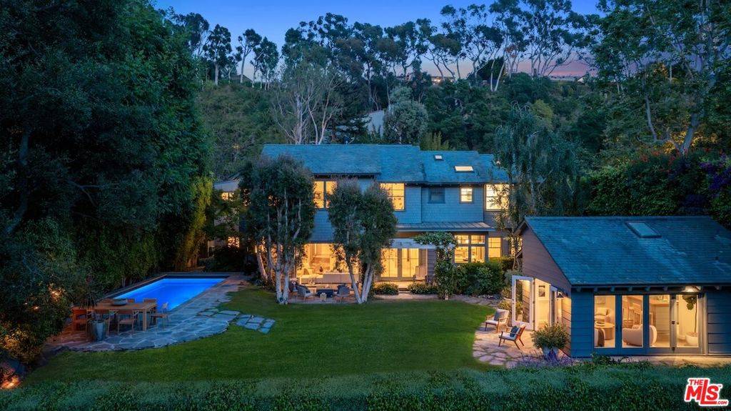 761 Latimer RD, Santa Monica, CA 90402