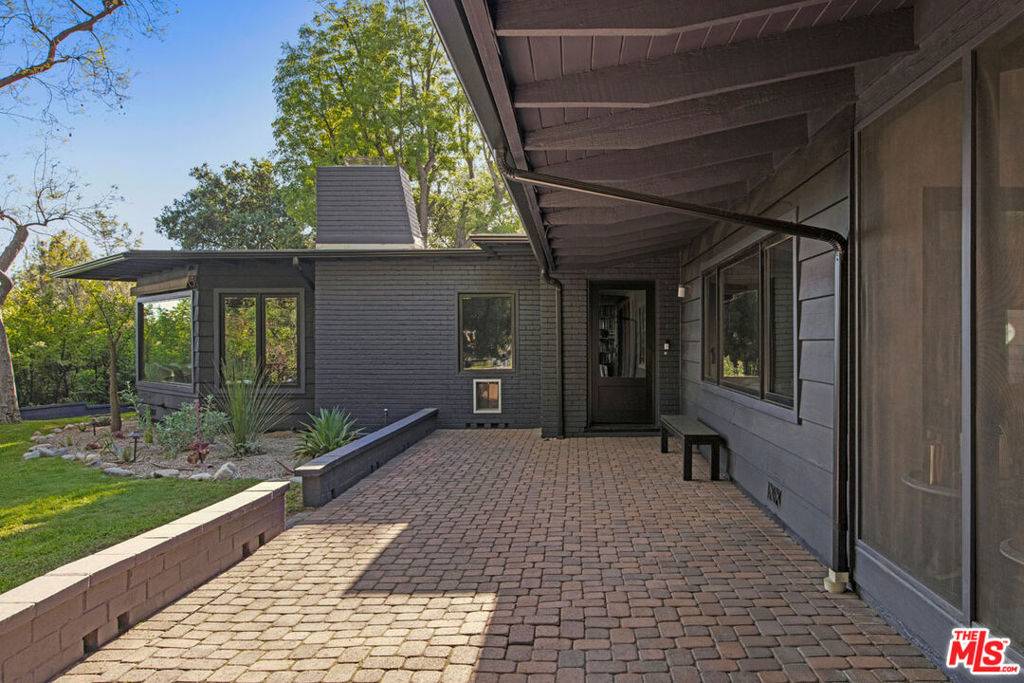 Pasadena, CA 91107,2235 Villa Heights RD