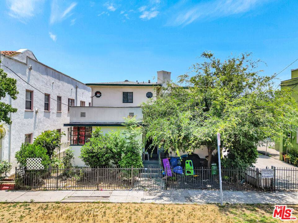 Los Angeles, CA 90029,4412 Lockwood AVE