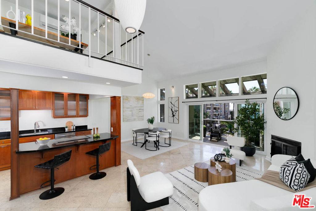 1415 E Ocean BLVD ##202, Long Beach, CA 90802