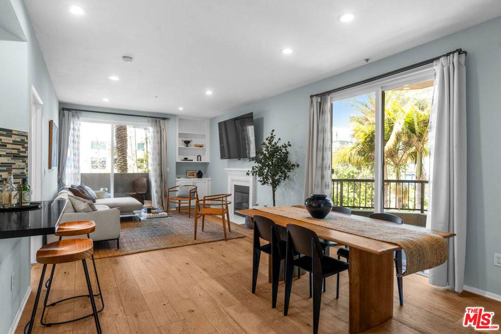 4060 Glencoe AVE #231, Marina Del Rey, CA 90292