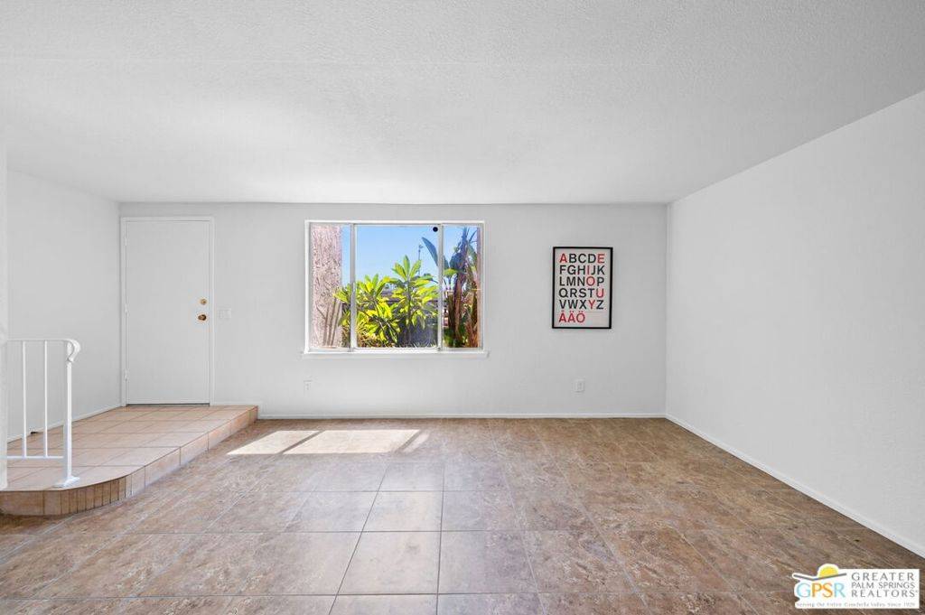 Palm Springs, CA 92262,110 E Via Escuela #C