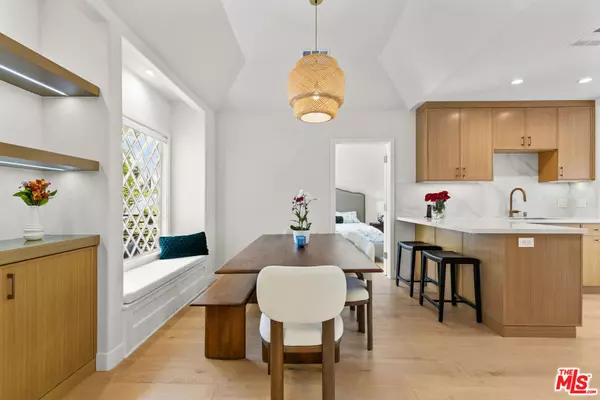 1225 California AVE, Santa Monica, CA 90403