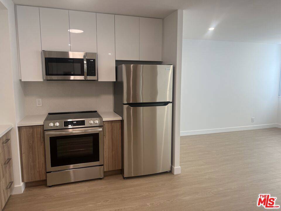 Santa Monica, CA 90401,1431 Ocean AVE #914