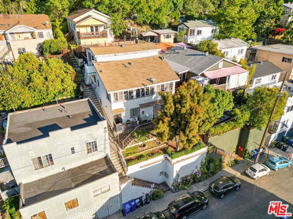 Los Angeles, CA 90026,1432 Fairbanks PL