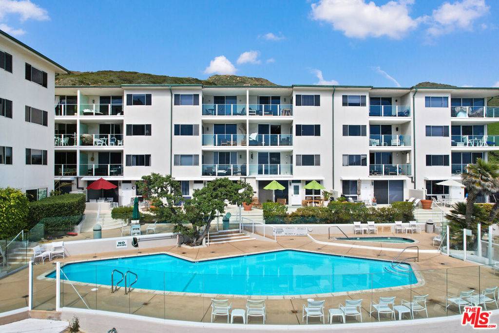 Malibu, CA 90265,22548 Pacific Coast HWY #403
