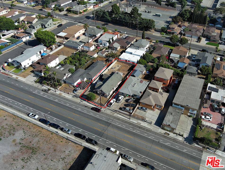 Los Angeles, CA 90047,1722 W 120th ST