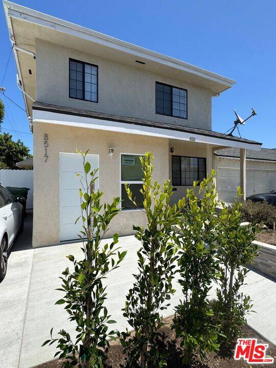 8517 Reading AVE, Los Angeles, CA 90045