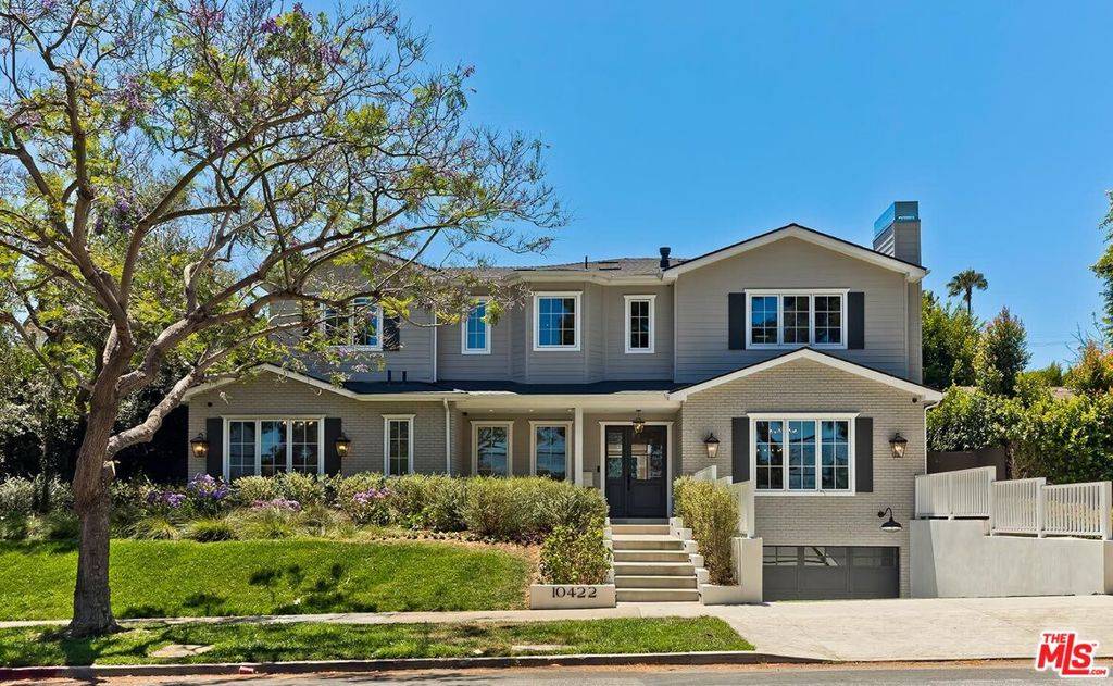 Los Angeles, CA 90064,10422 Lorenzo PL