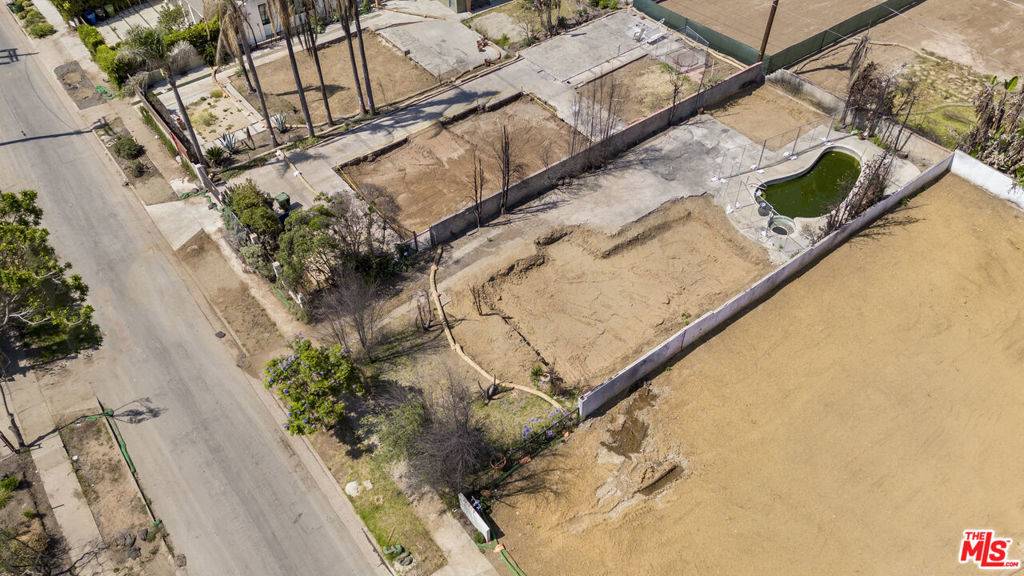 Pacific Palisades, CA 90272,731 Iliff ST