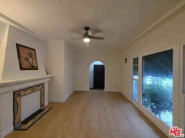 Long Beach, CA 90813,1203 15th AVE #1500 Orang