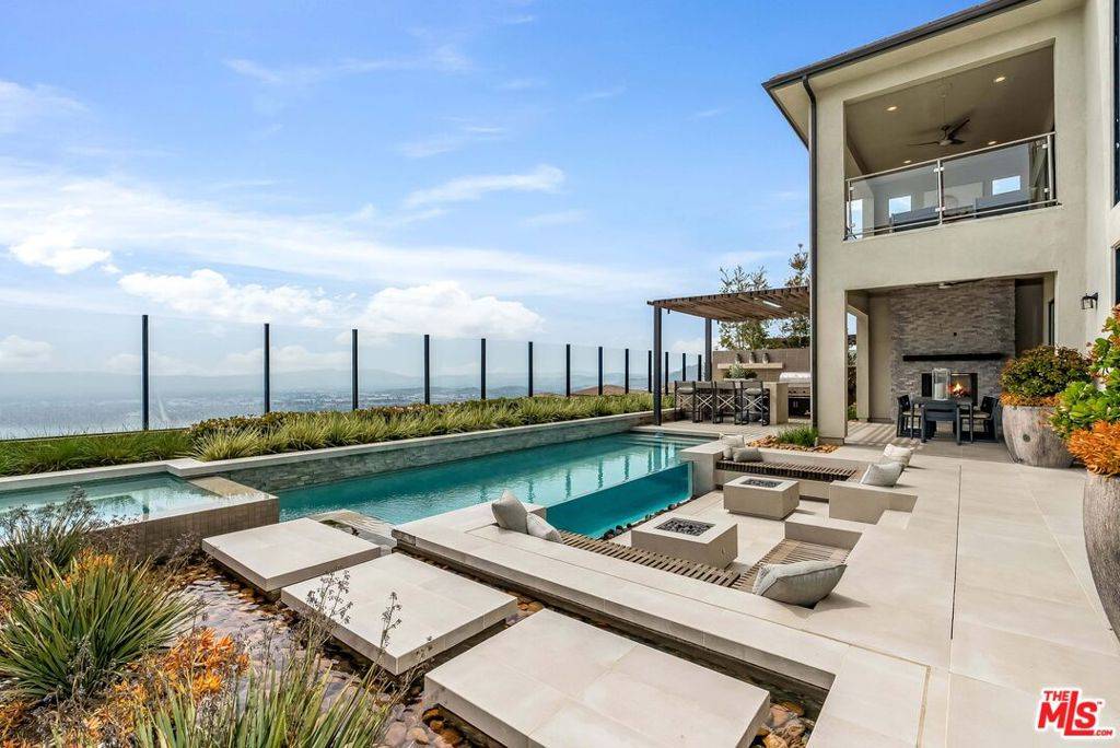 20378 W Marlow LN, Porter Ranch, CA 91326