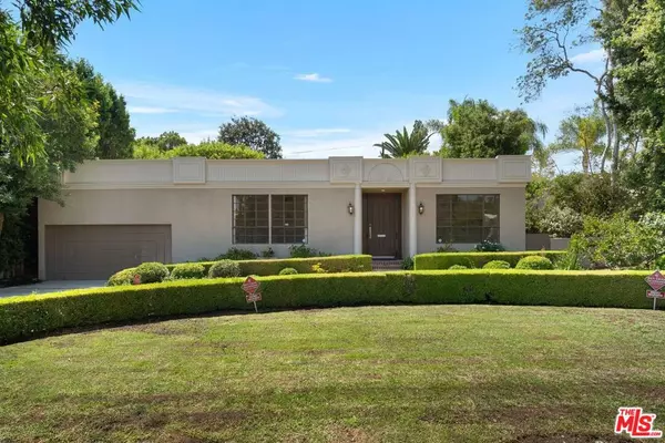 Beverly Hills, CA 90210,519 N Rexford DR