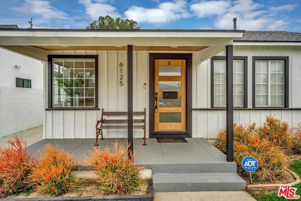 6125 Satsuma AVE, North Hollywood, CA 91606
