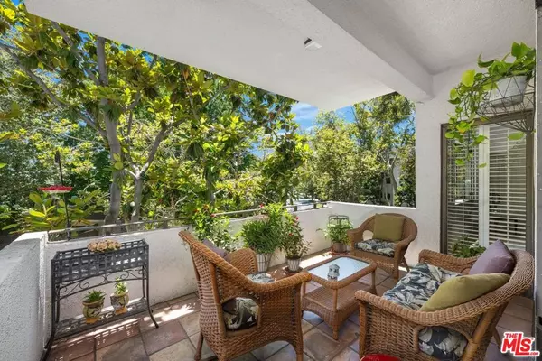 651 WILCOX AVE #2G, Los Angeles, CA 90004
