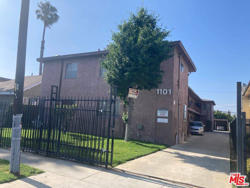 1101 W 106th ST #3, Los Angeles, CA 90044