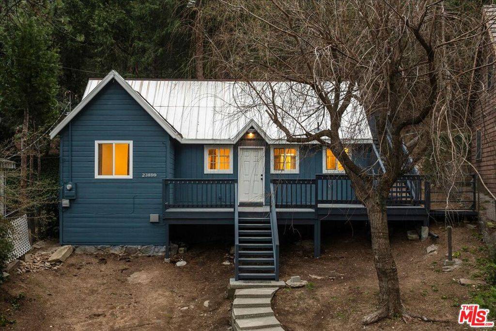 23899 Pioneer Camp RD, Crestline, CA 92325