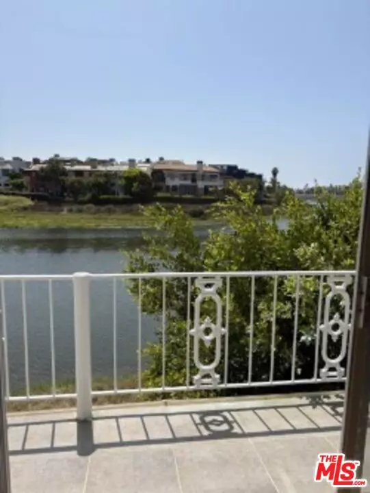 Marina Del Rey, CA 90292,120 Hurricane ##3.